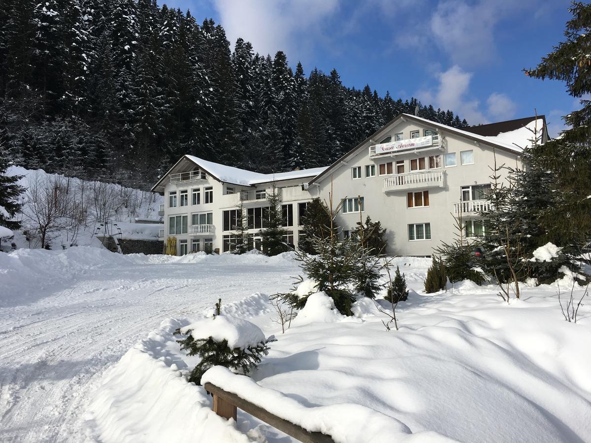 Hotel Casa Avram Sucevita Exteriér fotografie